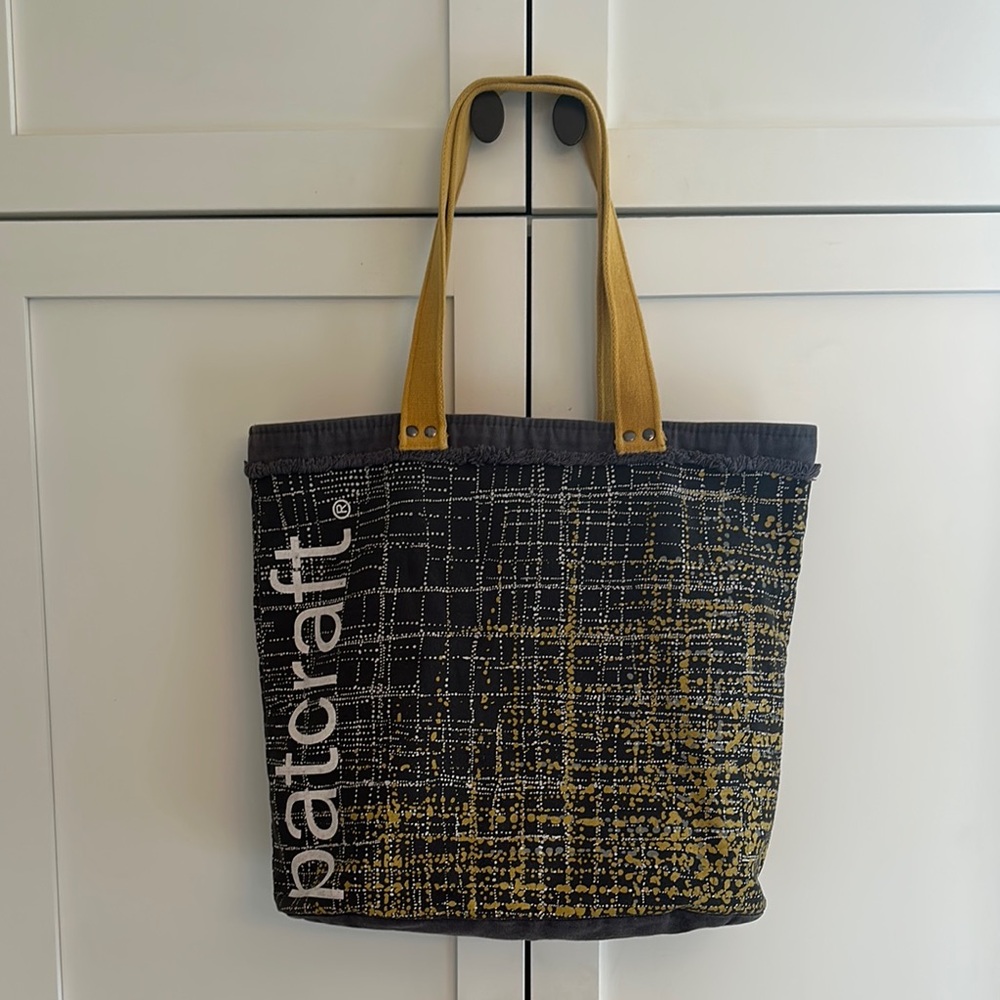Patchcraft canvas tote